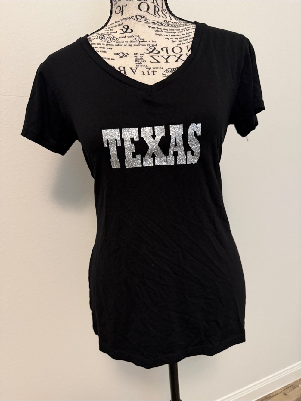 Black "Texas" V-Neck Women's T-Shirt